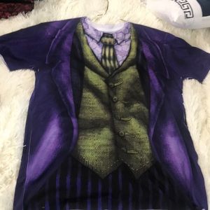 Men’s Joker (DC comic) shirt